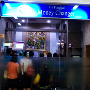 Tri Tunggal Money Changer at Puri Indah Mall