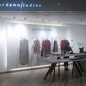 Giordano ladies at Puri Indah Mall